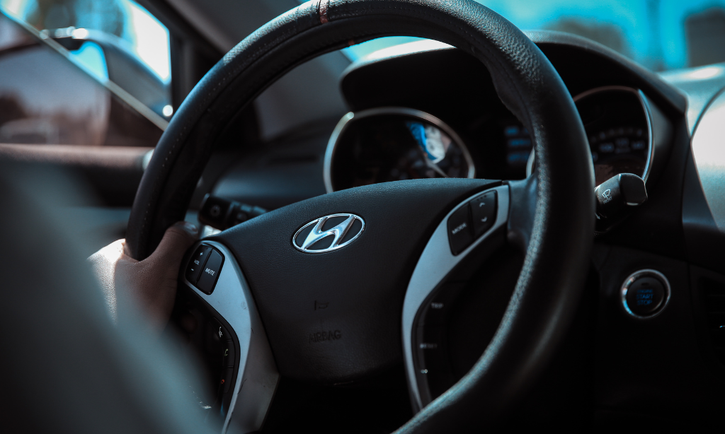 How To Unlock The Steering Wheel On A Hyundai Sonata (Know The Truth)